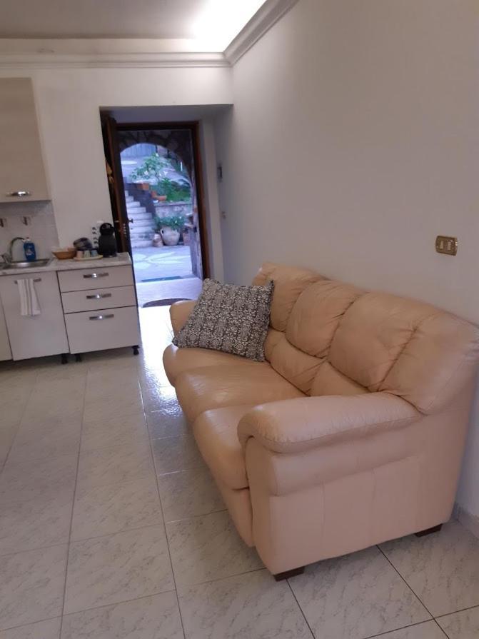La Casa Tra Gli Ulivi Di Fonte Nuova 2 Villa Mentana ภายนอก รูปภาพ